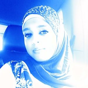 Meet your Posher, Shabana